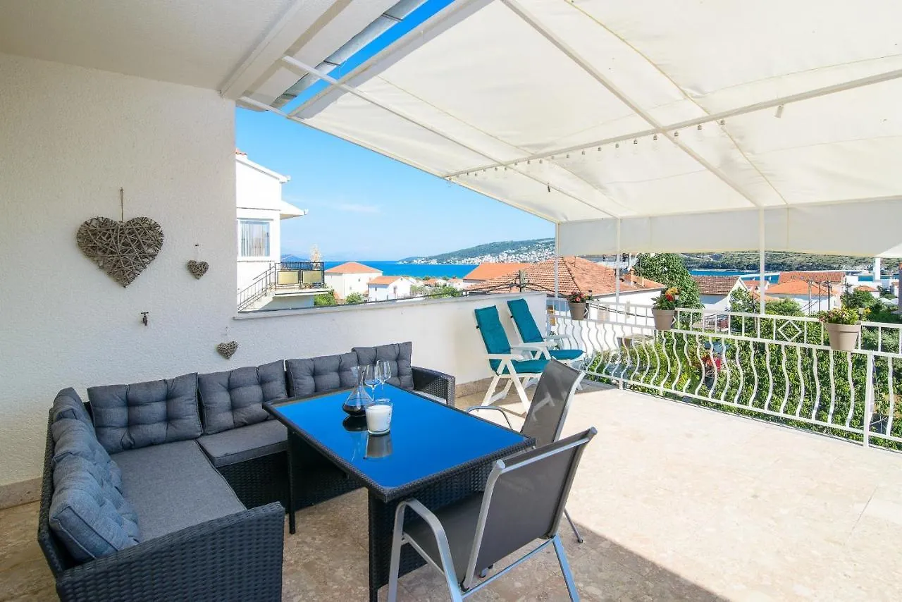 Apartment Choko Trogir