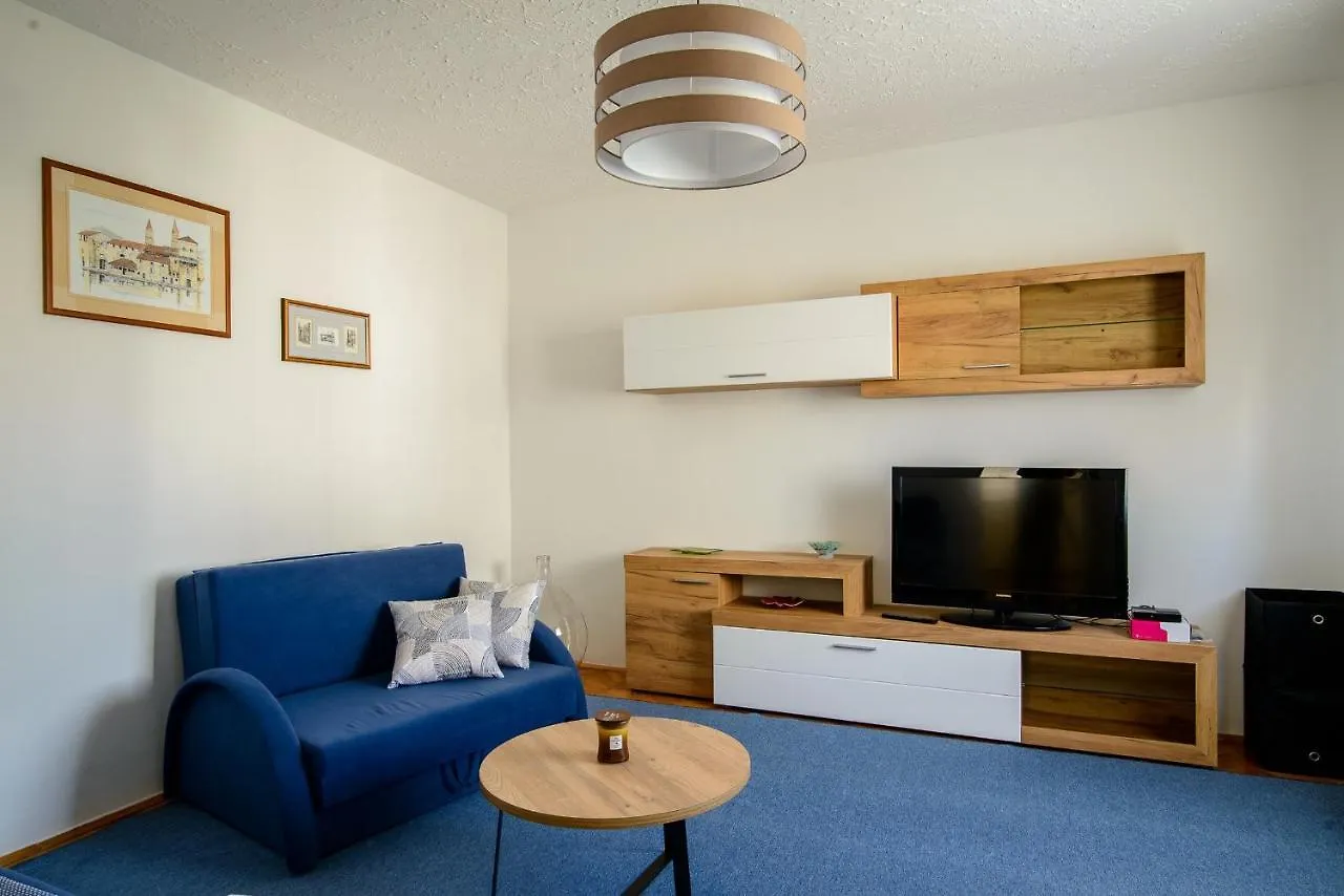Apartment Choko Trogir 0*,  Croatia